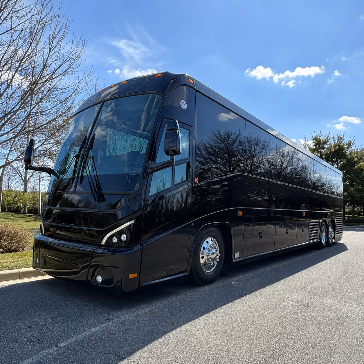 hamilton charter bus rentals