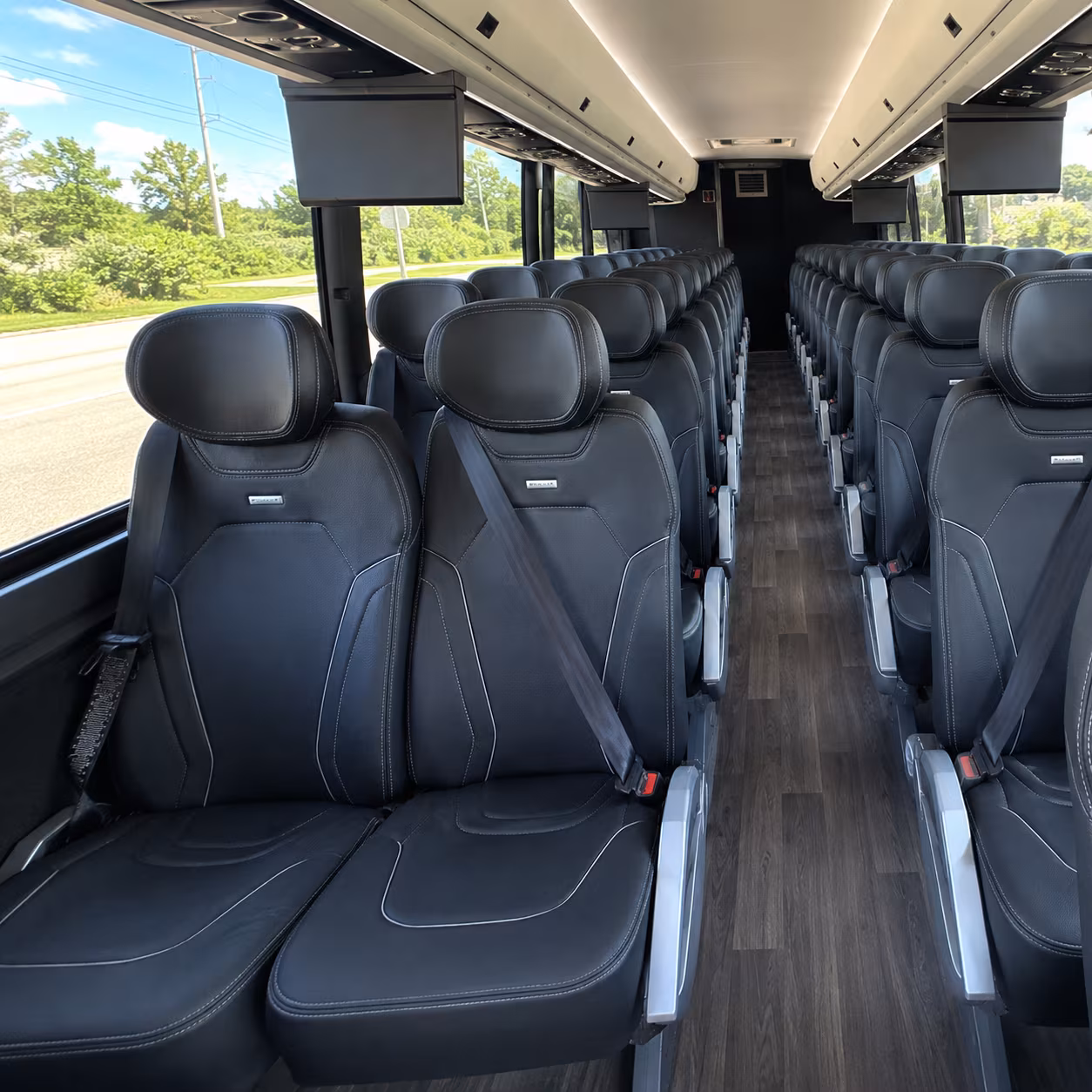 hamilton charter bus