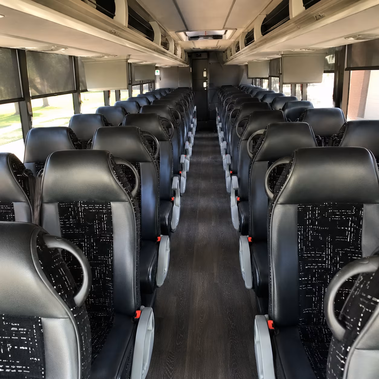 long distance charter bus rentals from hamilton to new york city