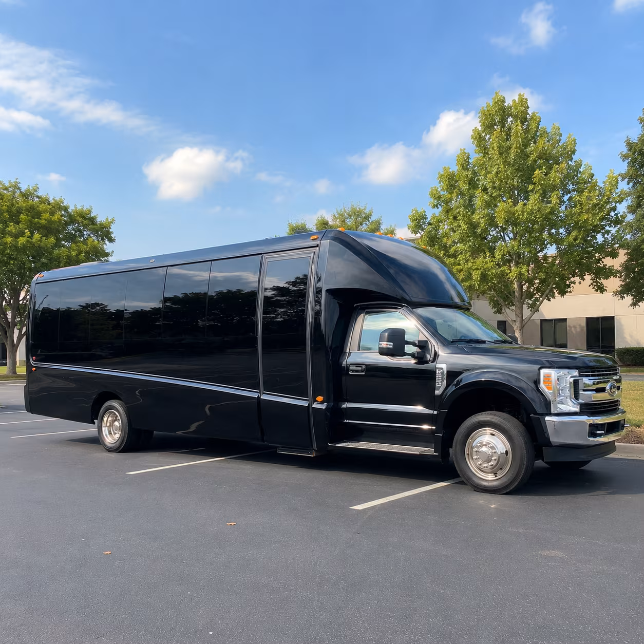 minibuses for smaller hamilton classroom groups and day trips