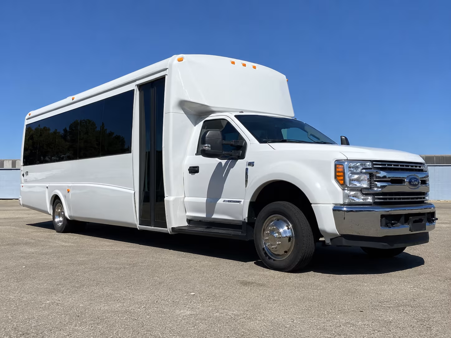 prom homecoming and school event buses in hamilton township